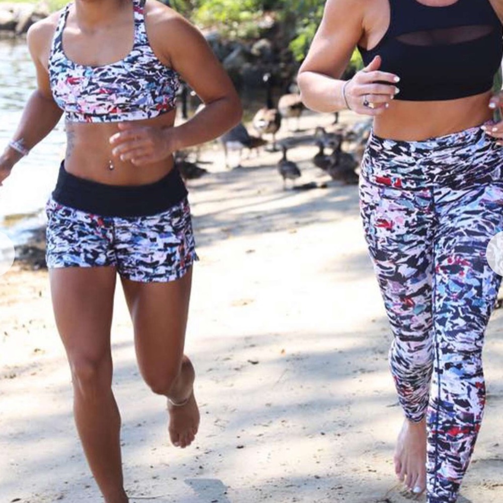 Lululemon Wunder Under Hi-Rise Tight 28” Sz. 2 - Picture 6 of 8